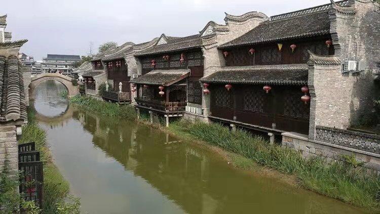她为登上《星光大道》，共计花费120万却惨遭淘汰，如今怎样了
